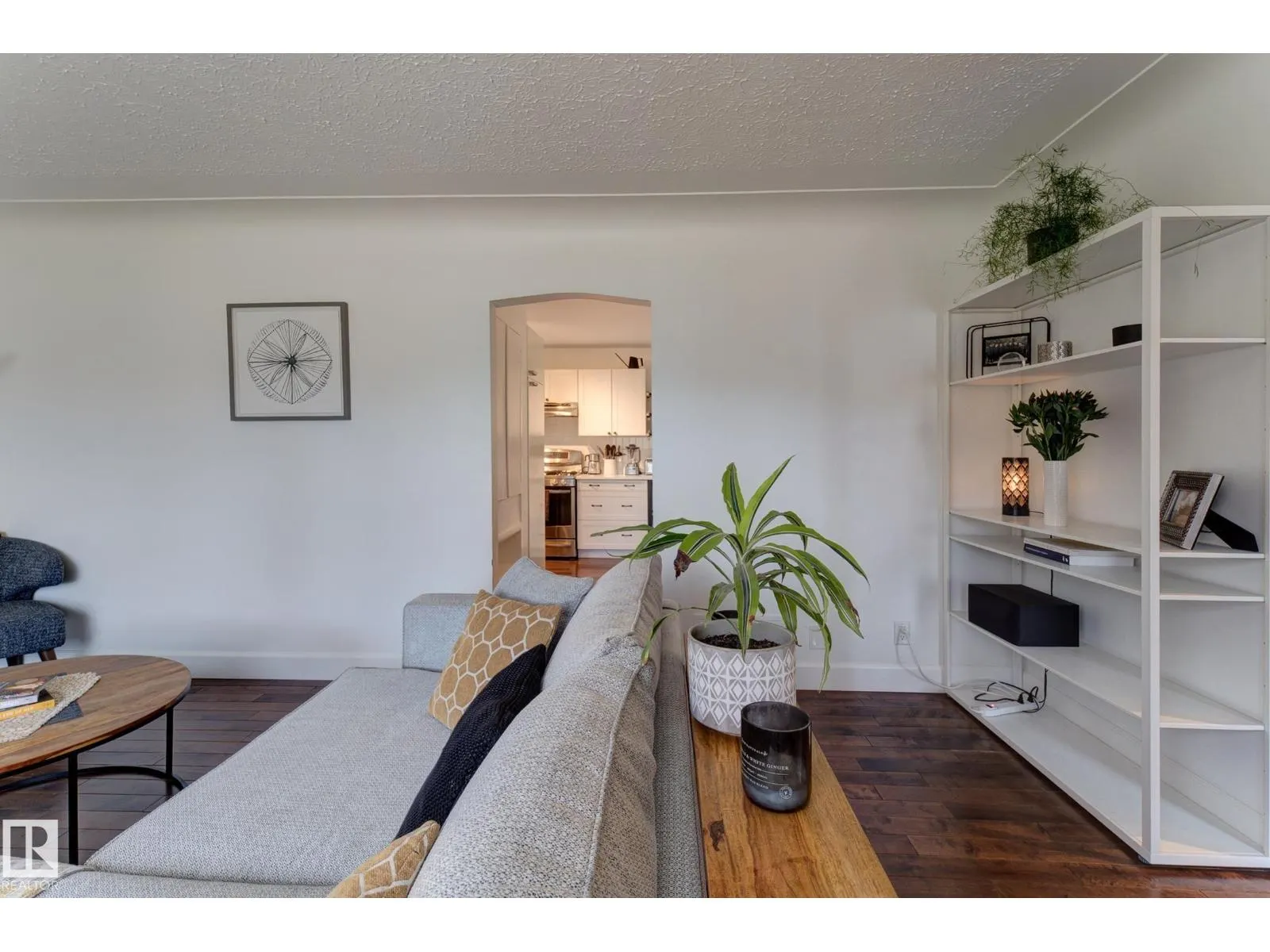 13315 110 AV NW
