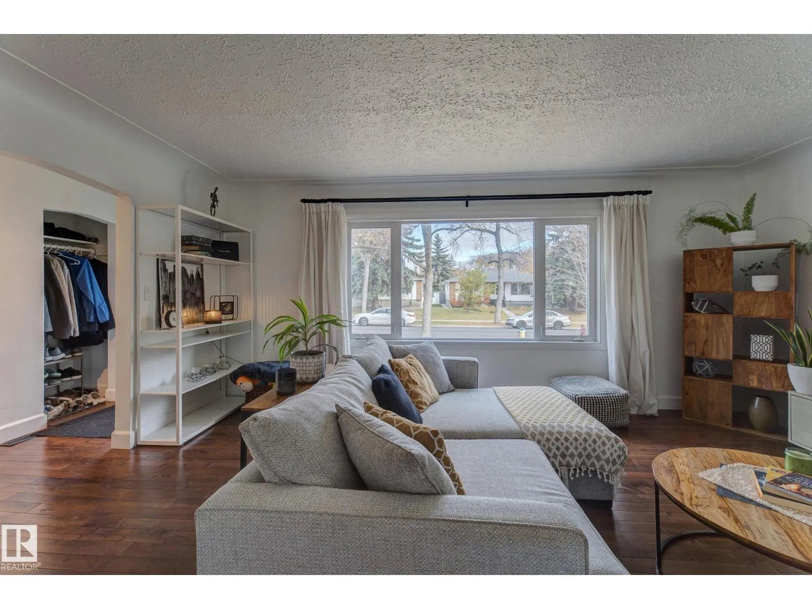 13315 110 AV NW