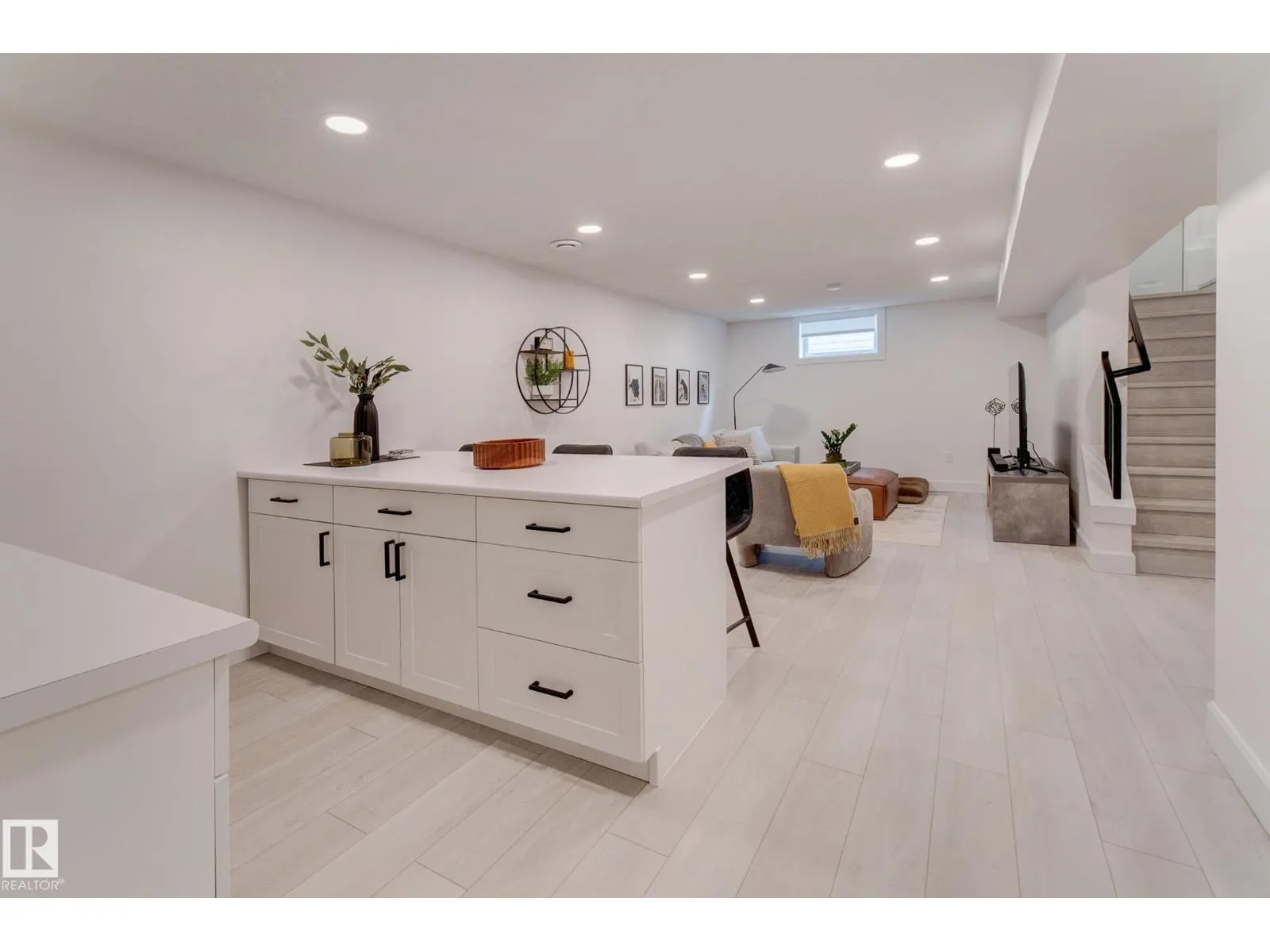 13315 110 AV NW