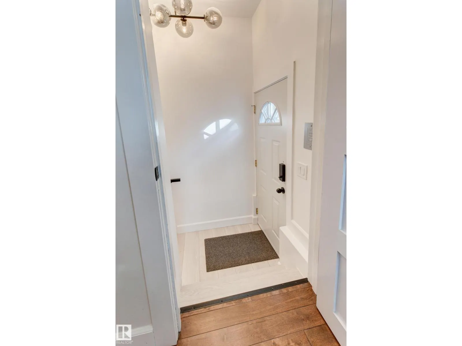 13315 110 AV NW