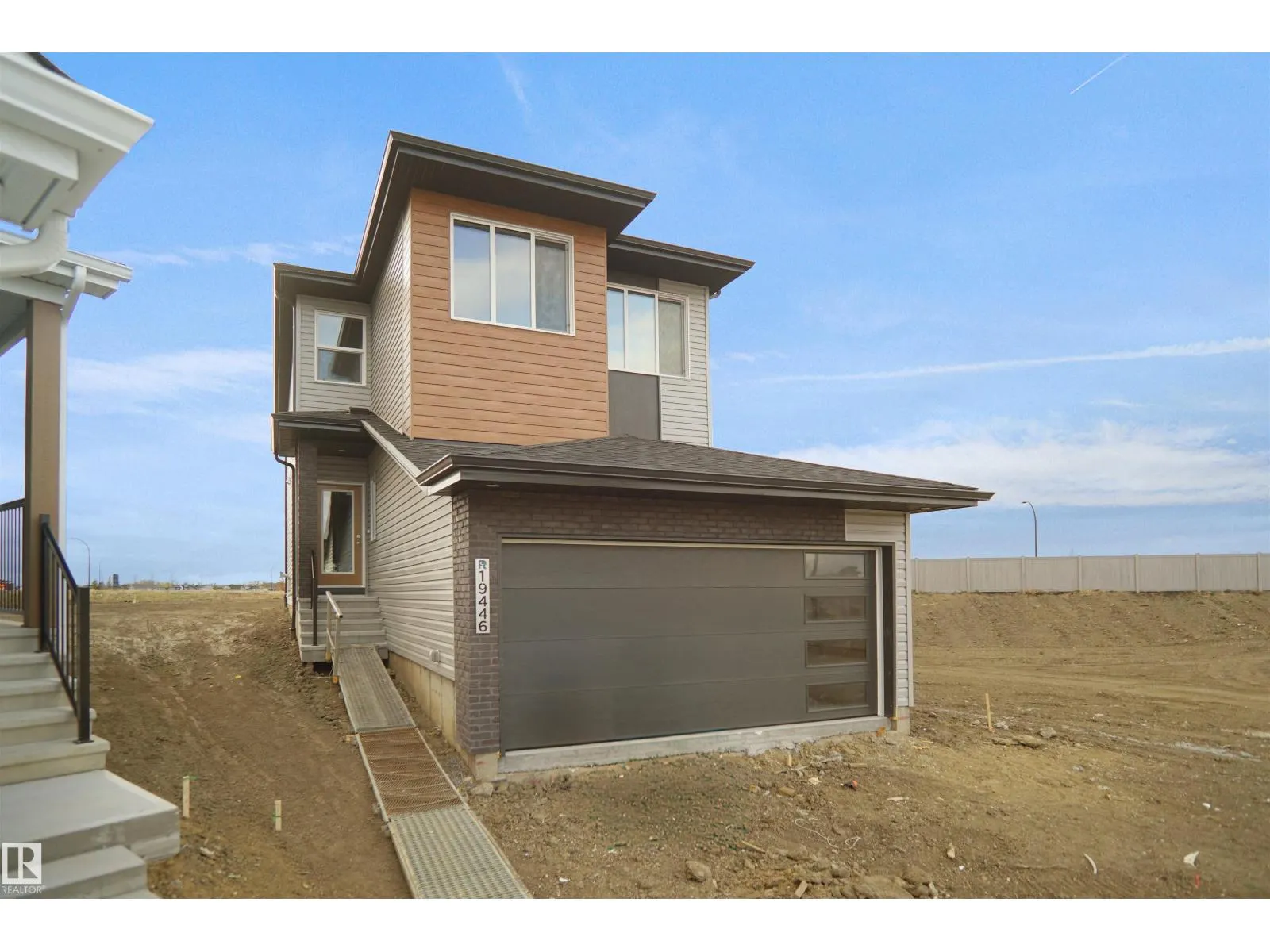 19446 22A AV NW