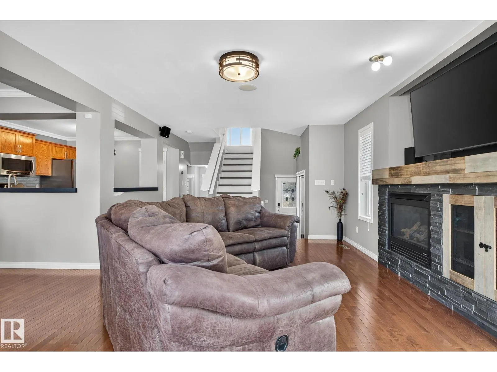 14105 148A AV NW