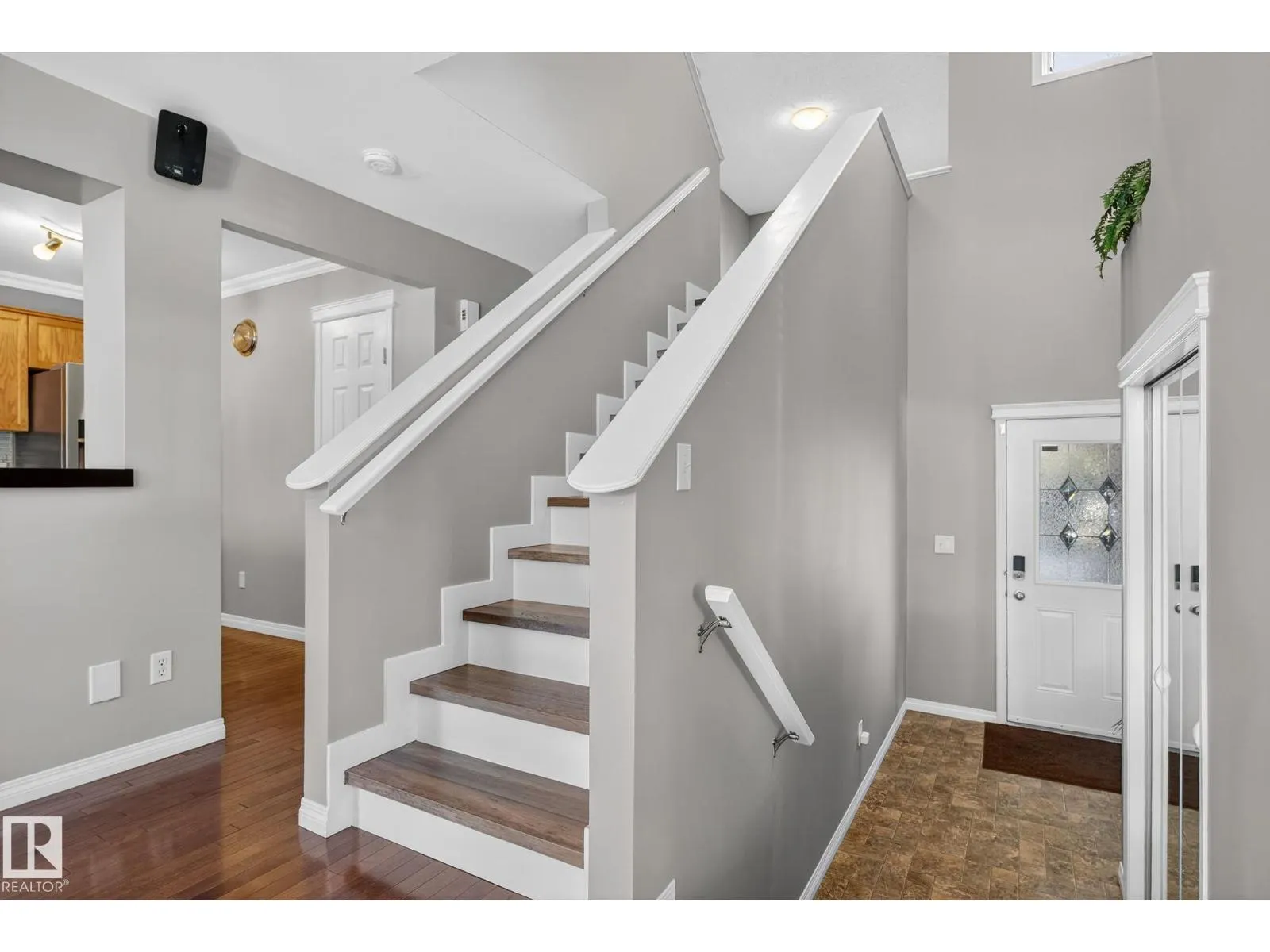 14105 148A AV NW