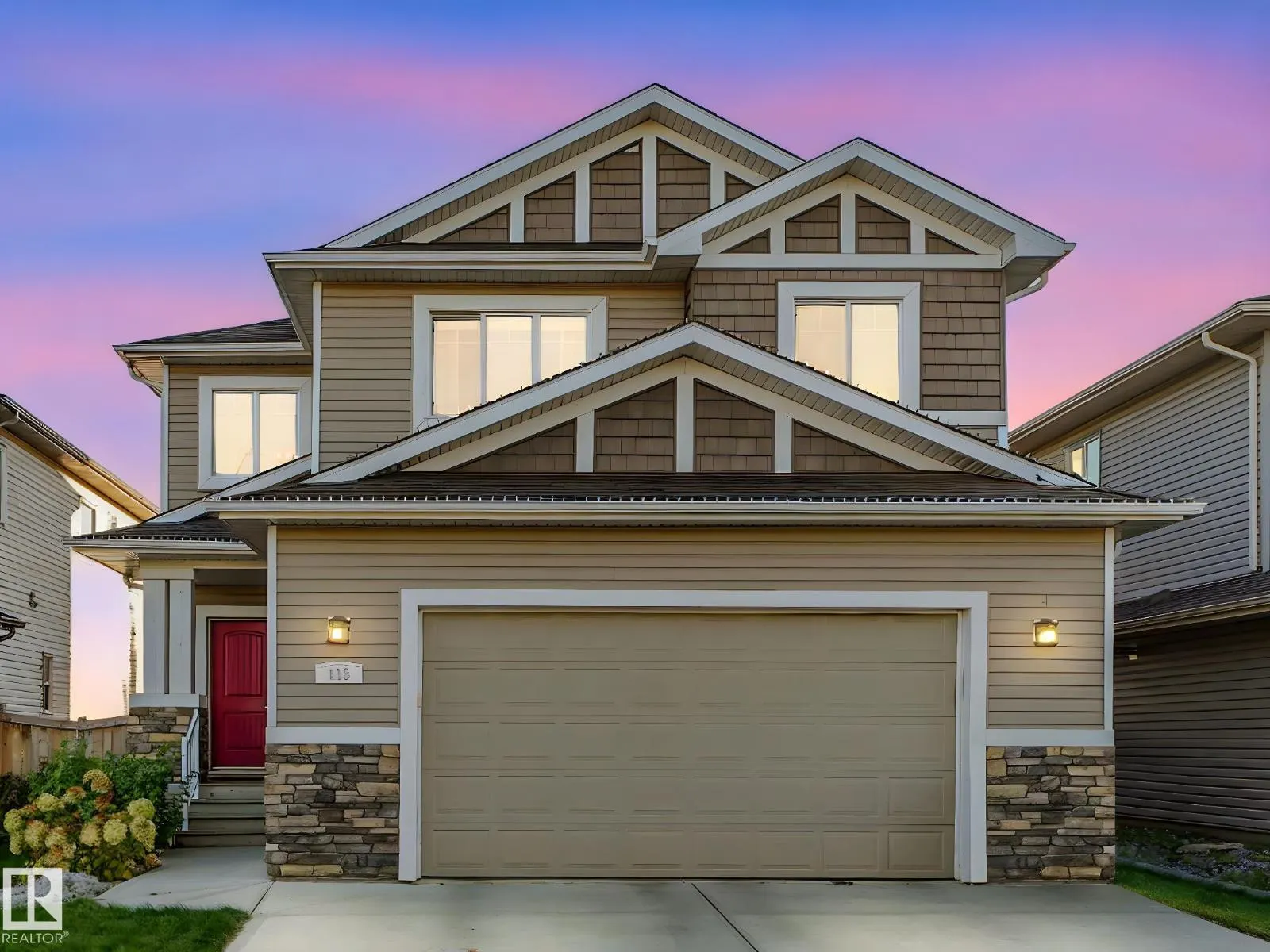 115 HILLDOWNS DR