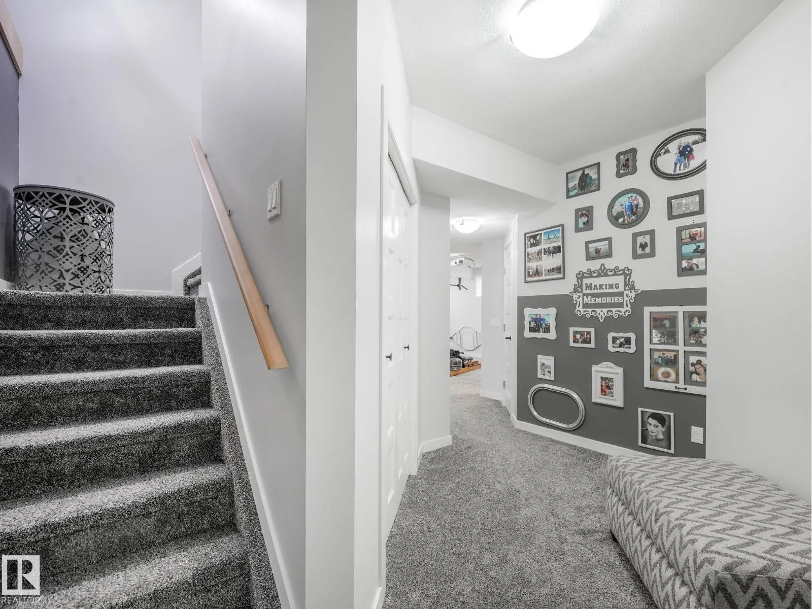 115 HILLDOWNS DR