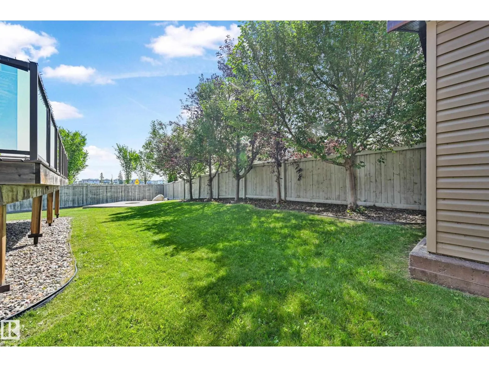 1213 ADAMSON DR SW