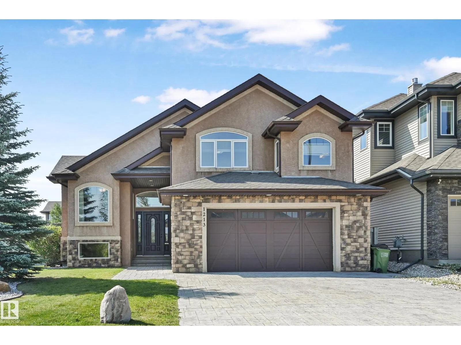 1213 ADAMSON DR SW