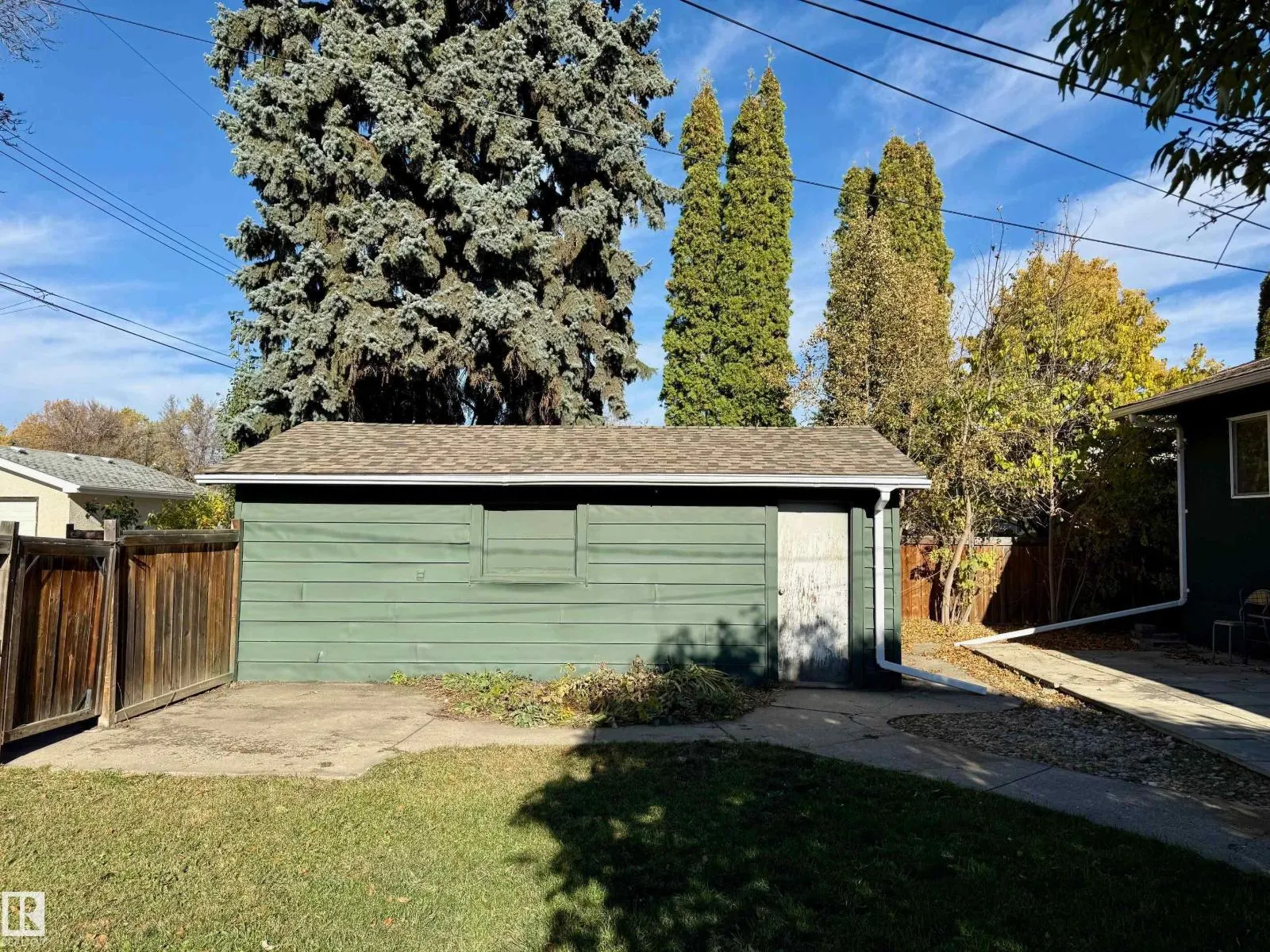 16466 104A AV NW
