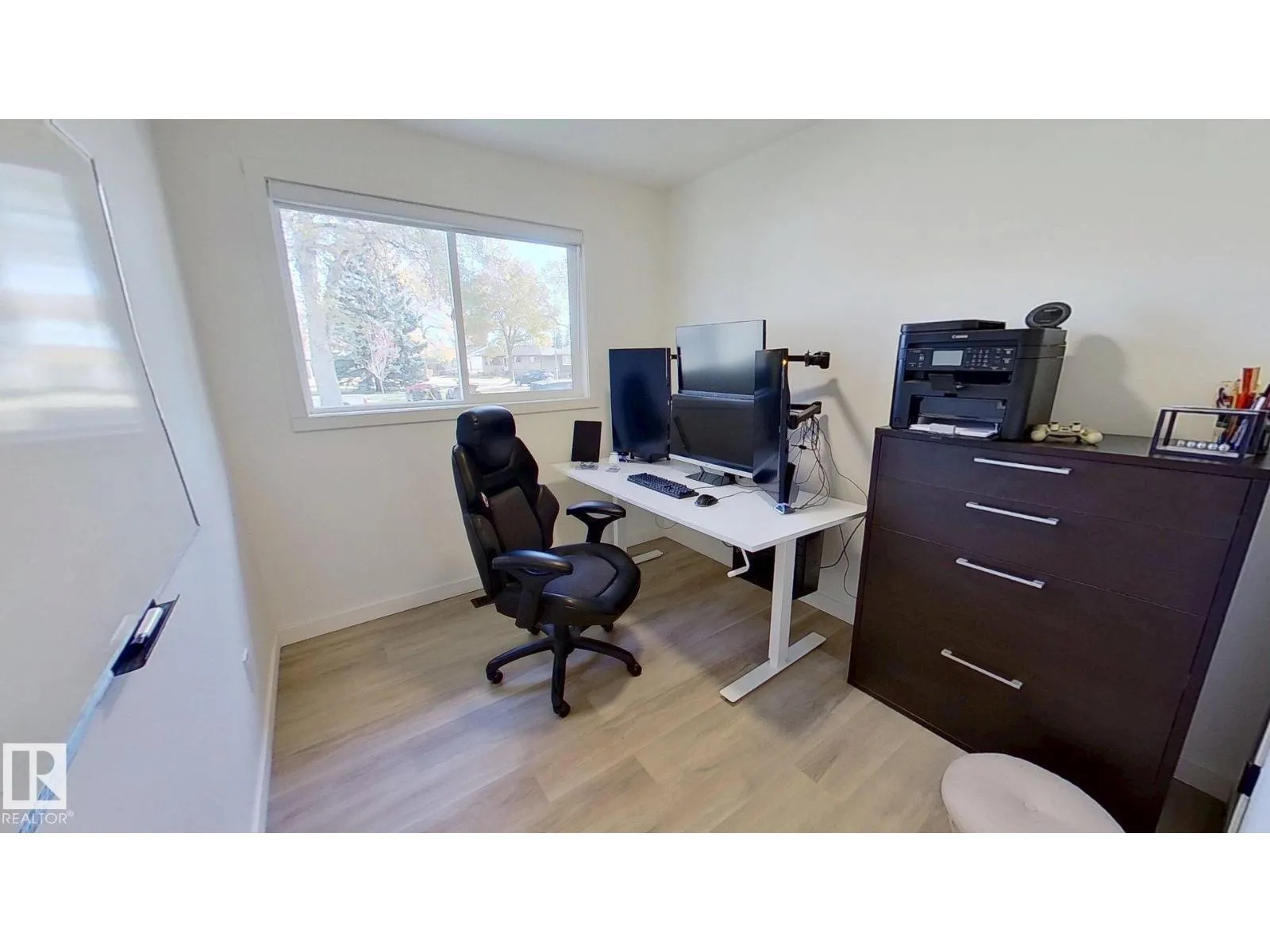 16466 104A AV NW