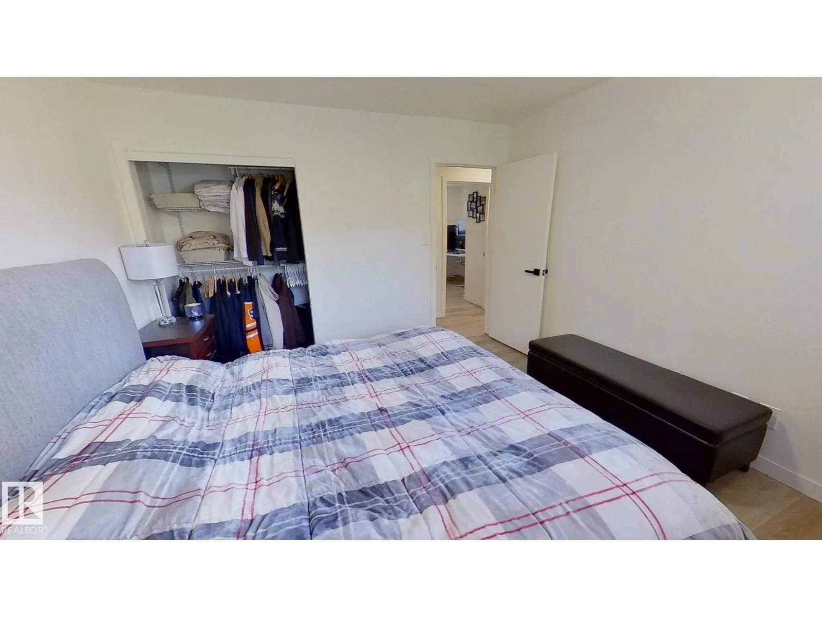 16466 104A AV NW