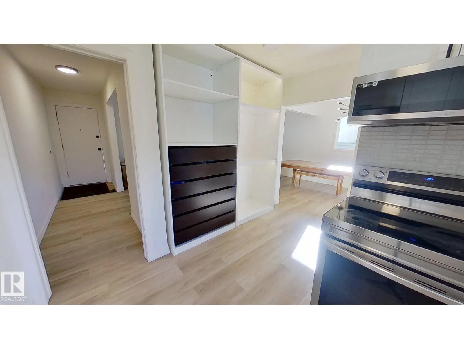16466 104A AV NW