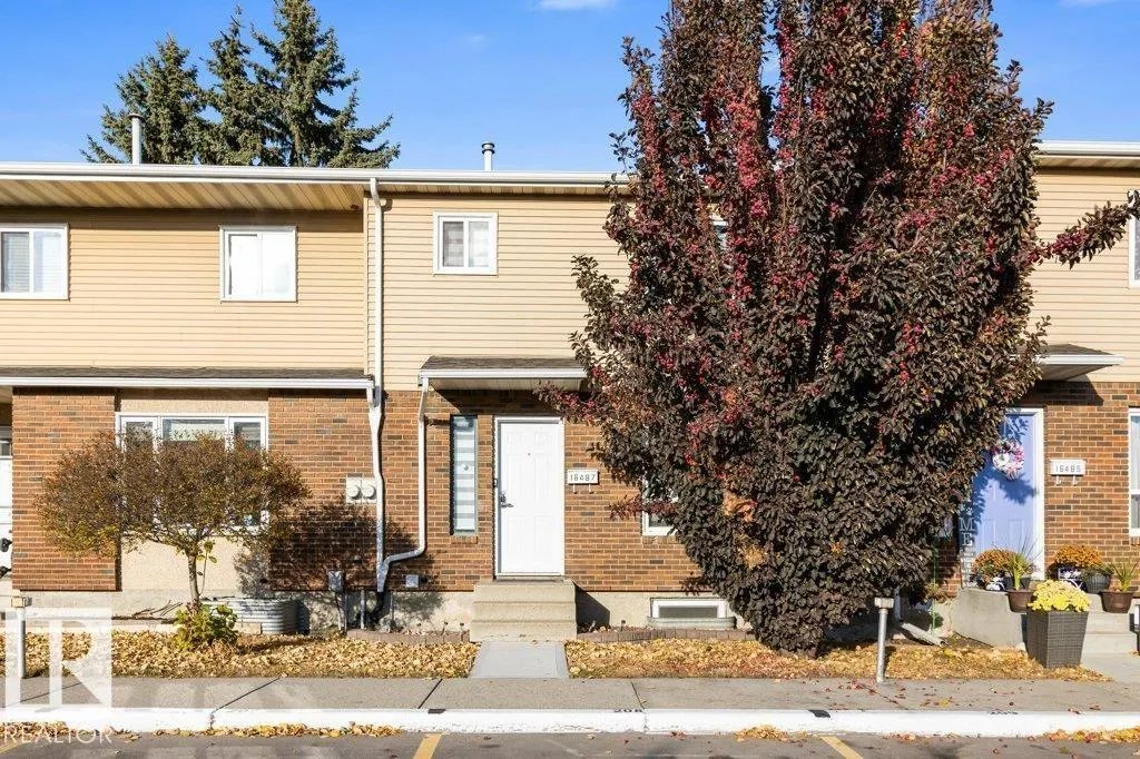 16487 115 ST NW
