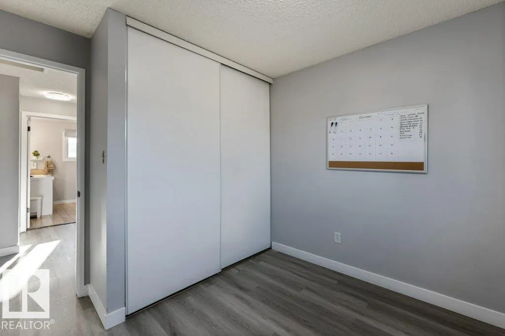 16487 115 ST NW
