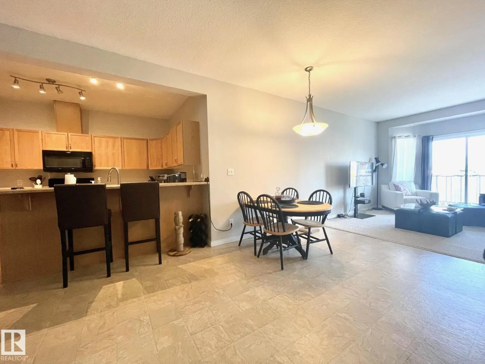 #407 4304 139 AV NW
