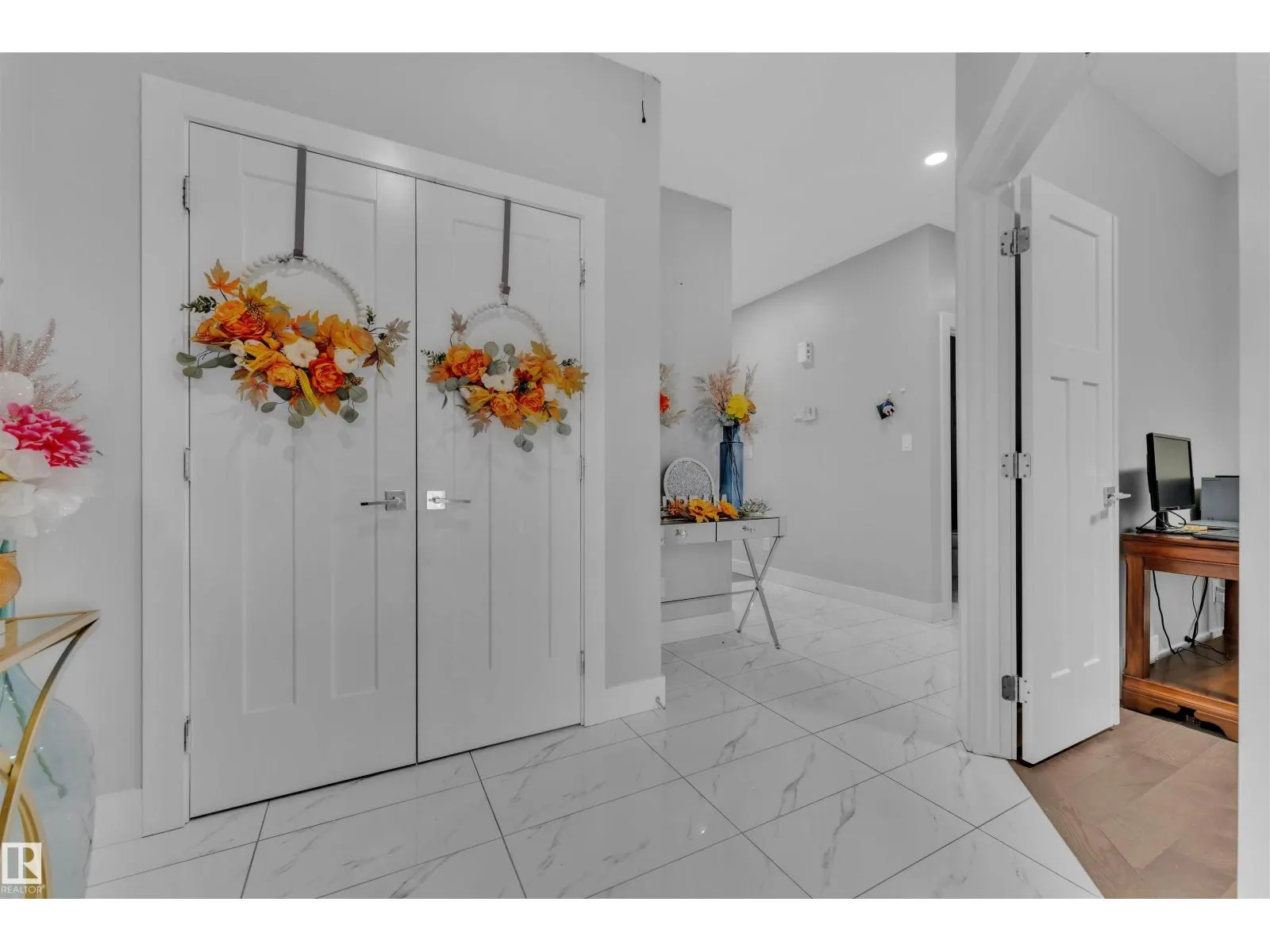 4803 35 ST