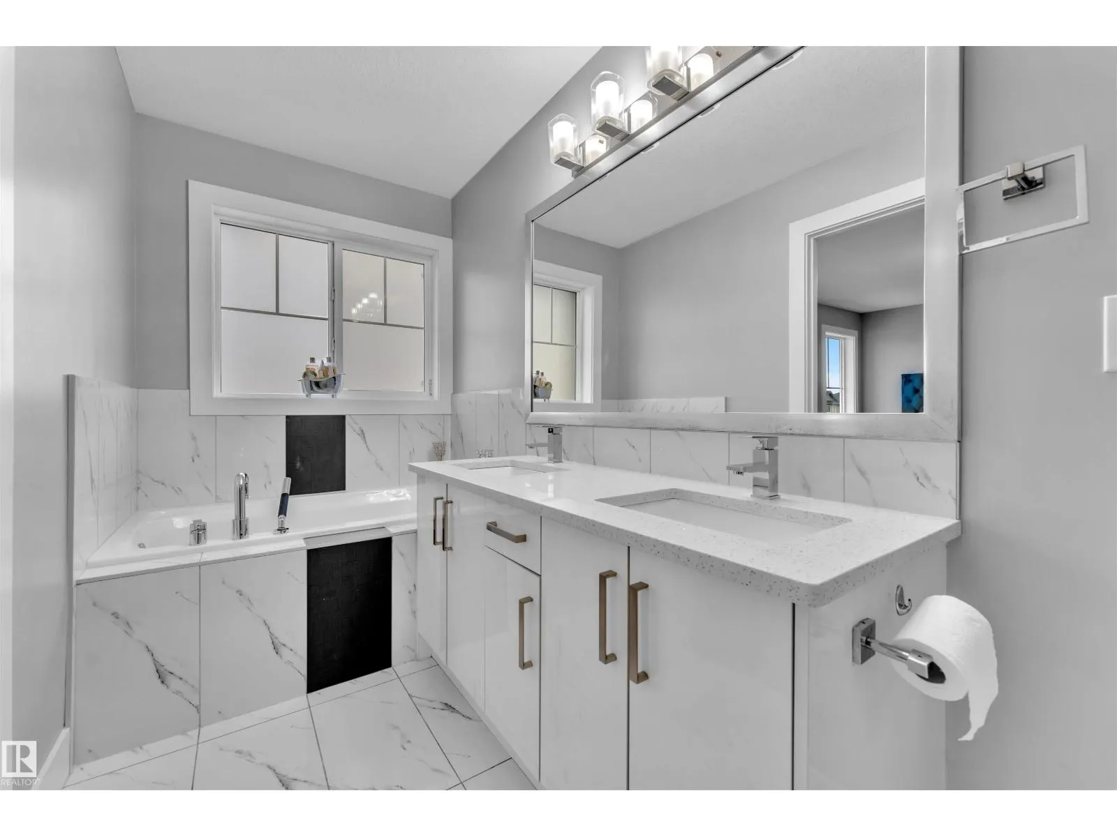 4803 35 ST