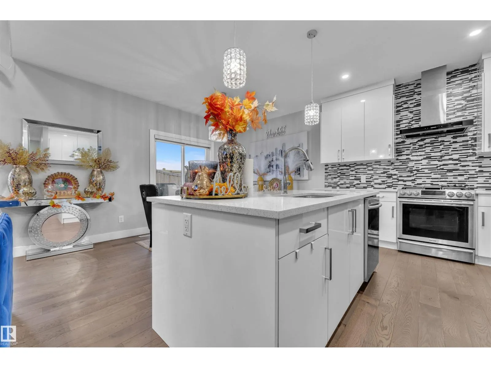 4803 35 ST
