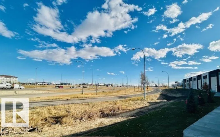 1139 103A ST SW SW