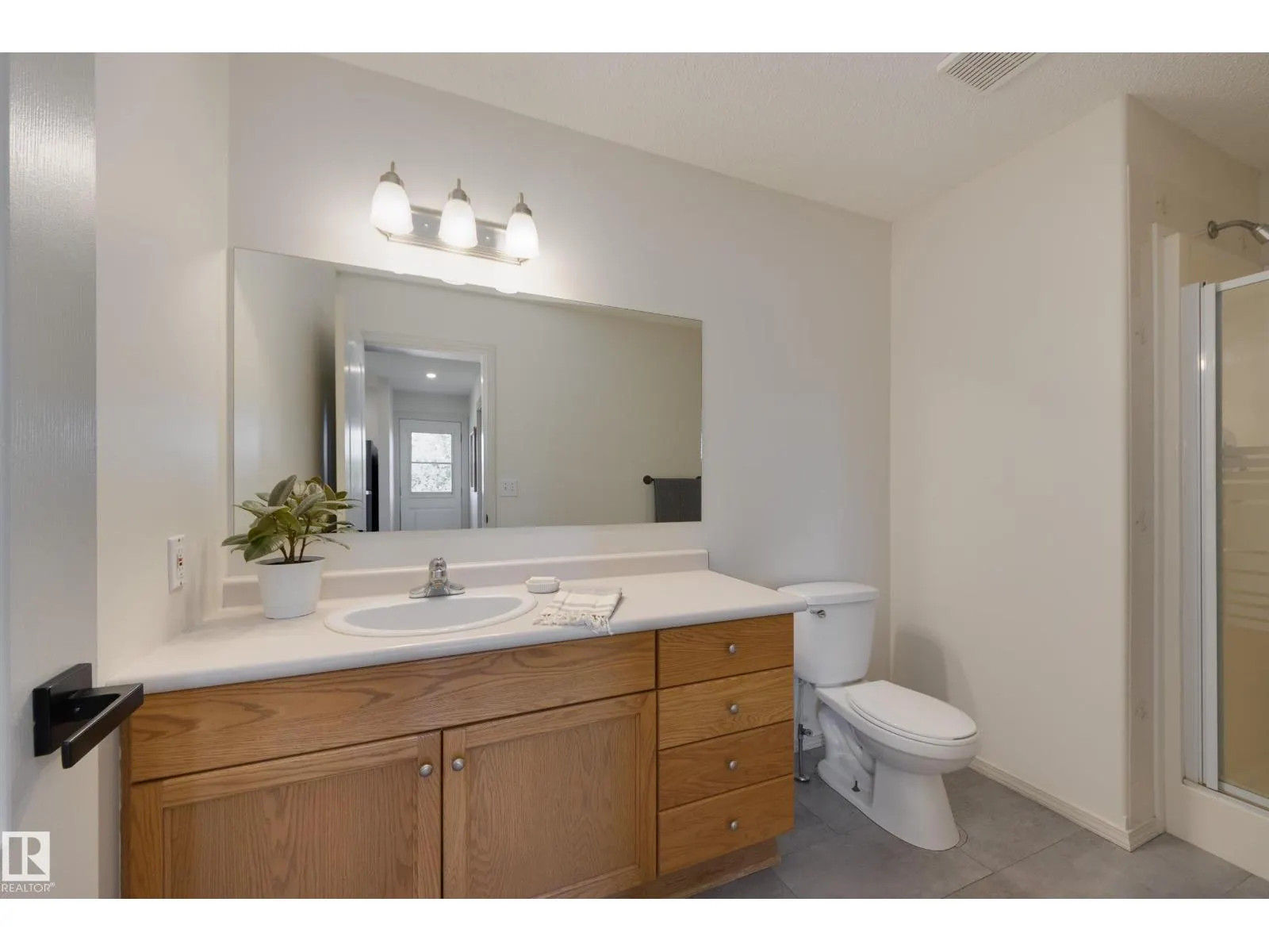 #11 51121 RGE ROAD 270