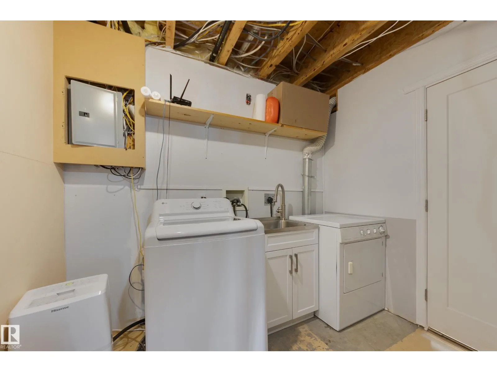 #11 51121 RGE ROAD 270