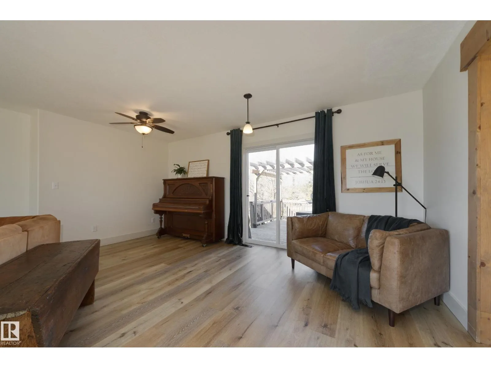 #11 51121 RGE ROAD 270