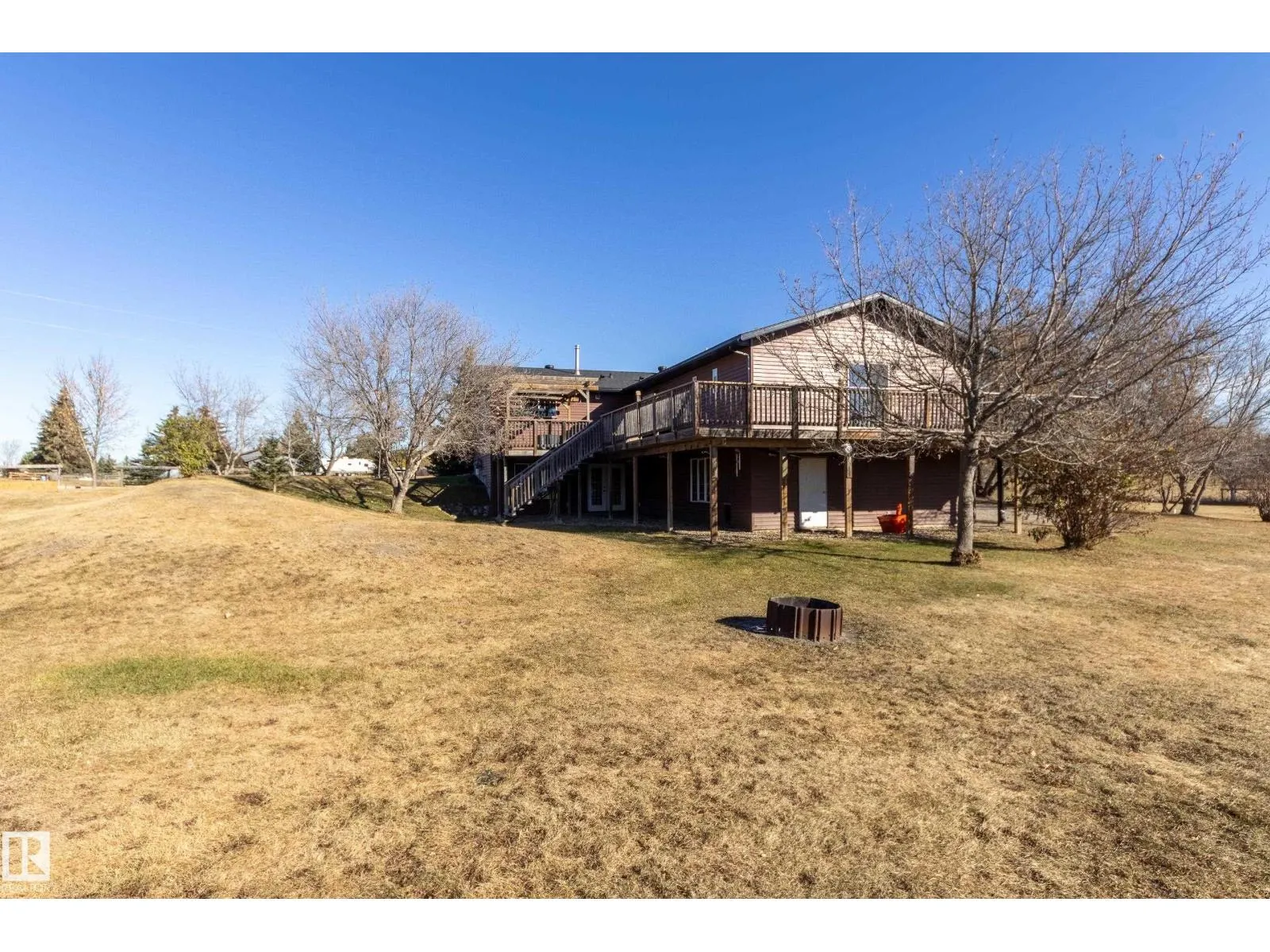 #11 51121 RGE ROAD 270