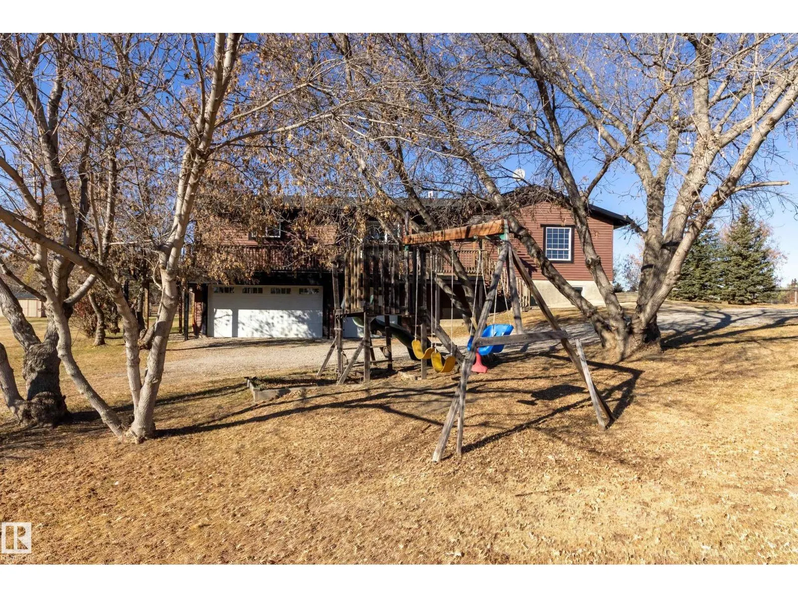 #11 51121 RGE ROAD 270