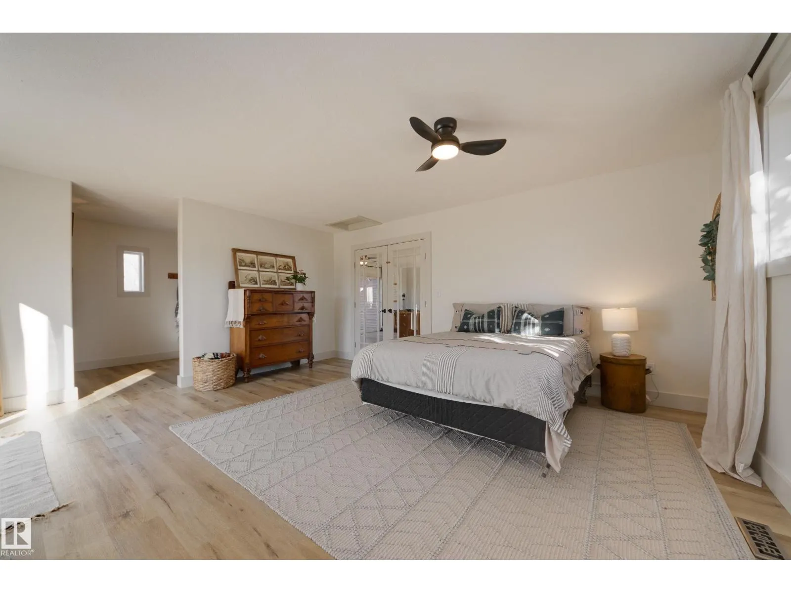 #11 51121 RGE ROAD 270