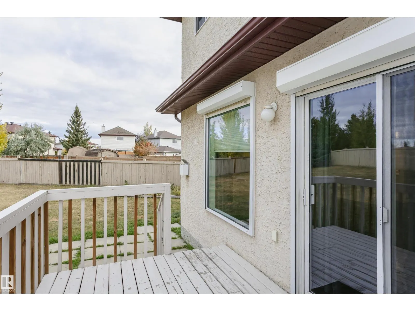 9142 165 AV NW
