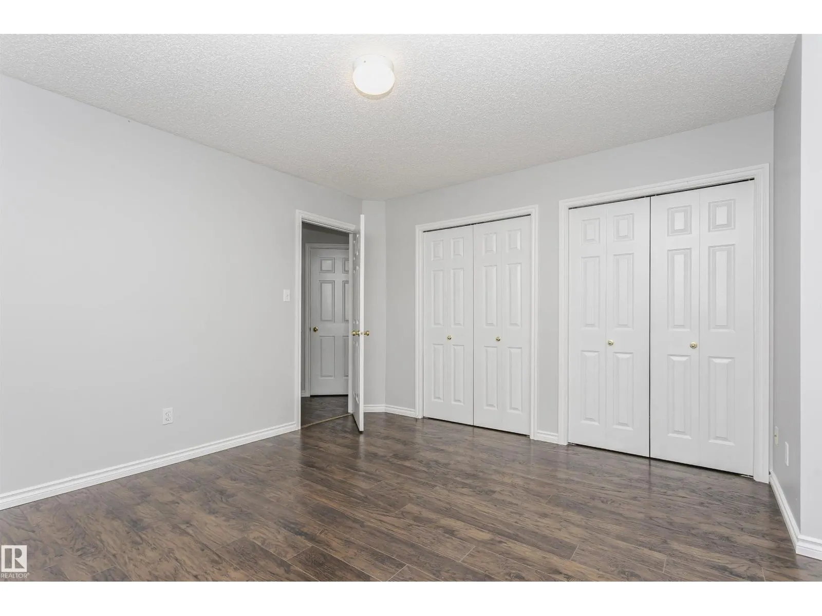 9142 165 AV NW