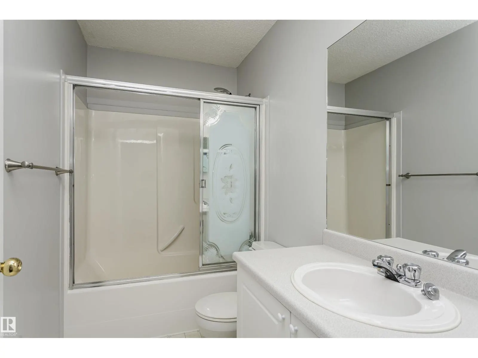 9142 165 AV NW