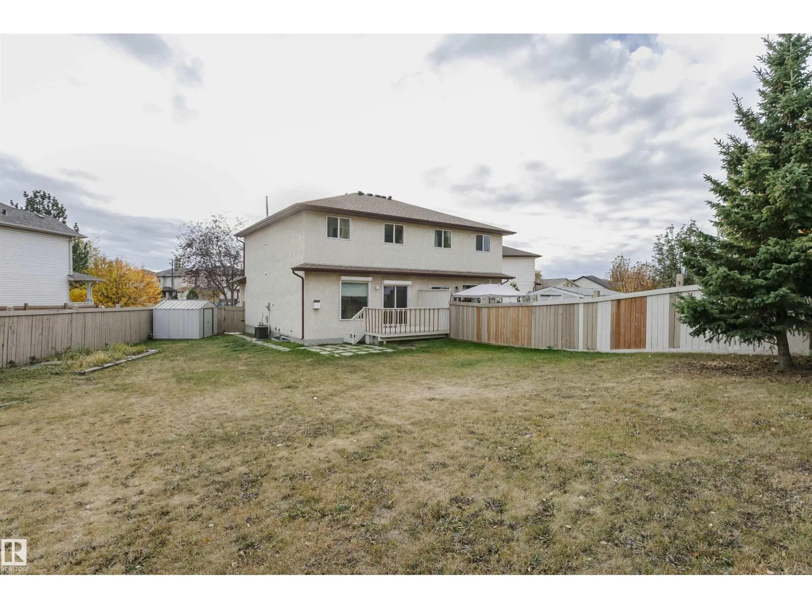 9142 165 AV NW