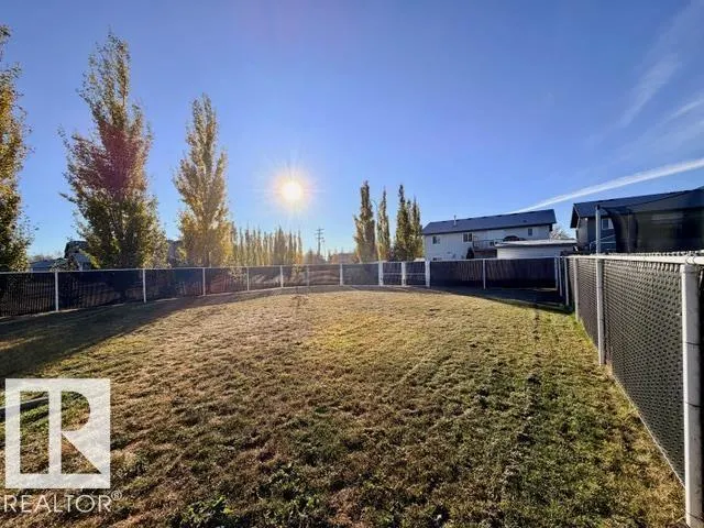 5701 48 AV