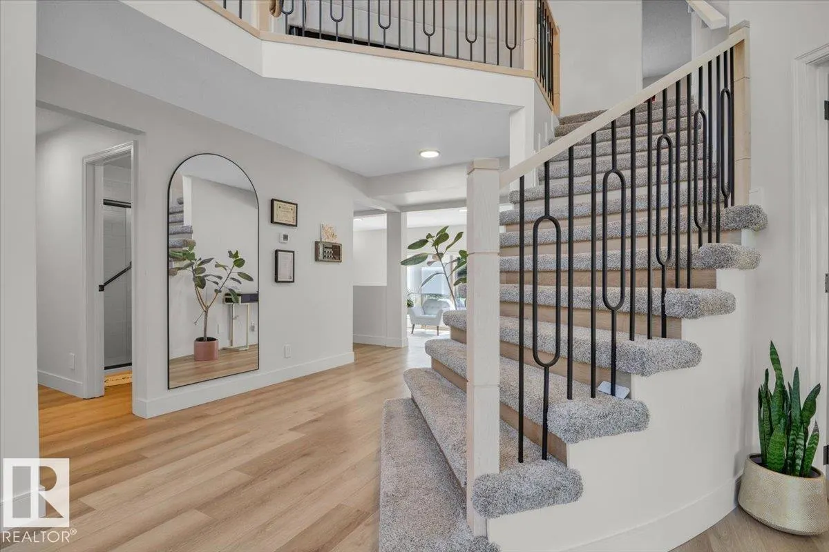 14717 48 AV NW