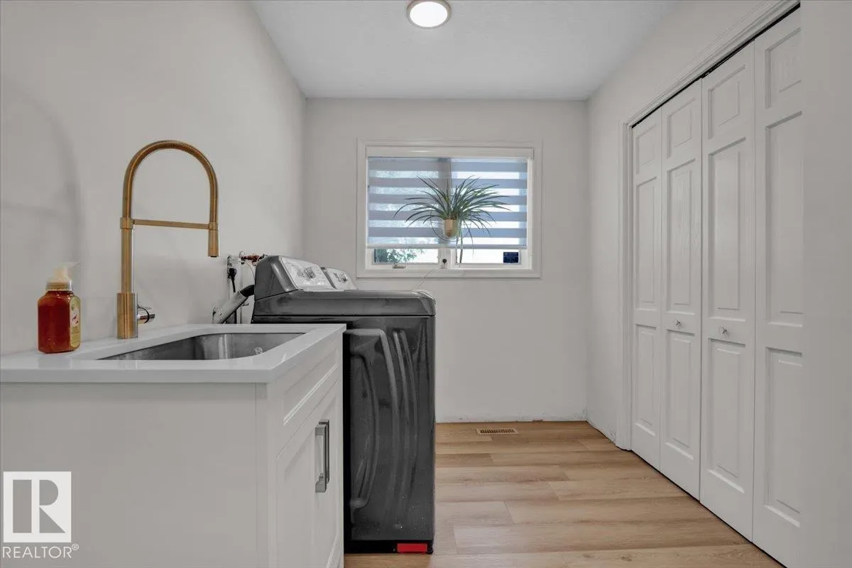 14717 48 AV NW