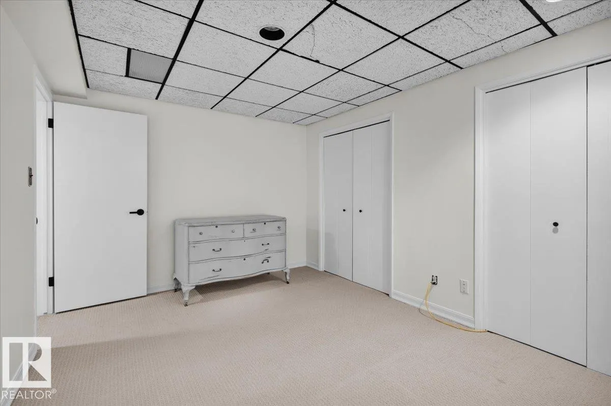 14717 48 AV NW