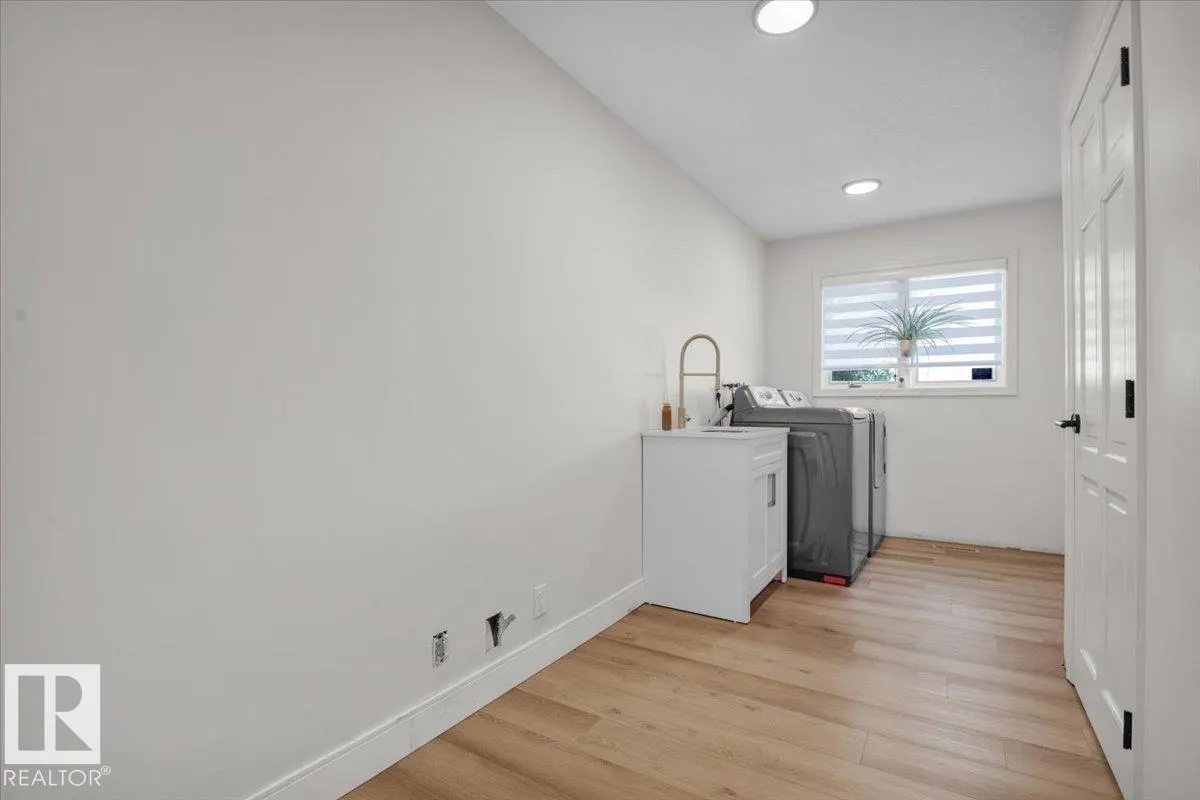 14717 48 AV NW