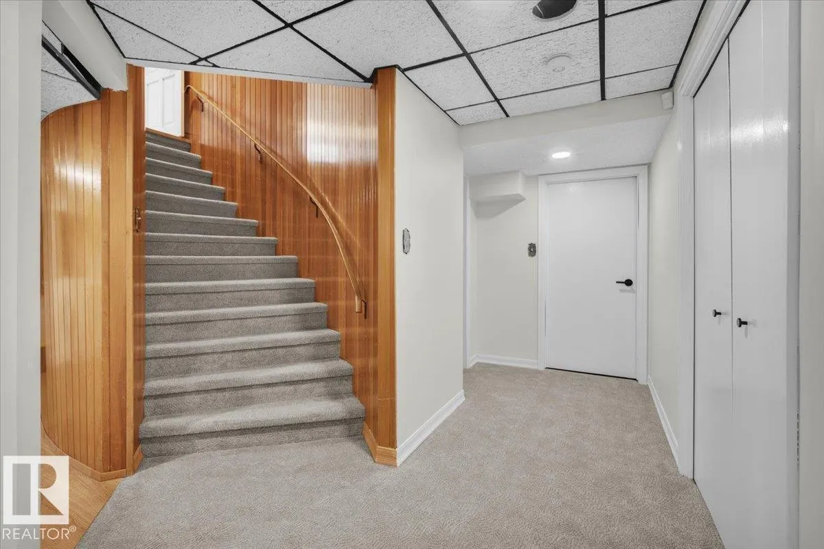 14717 48 AV NW