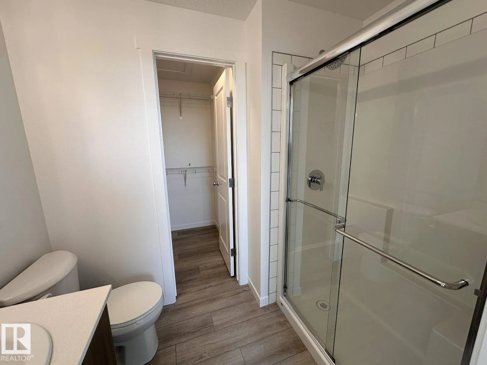 #304 9207 228 ST NW