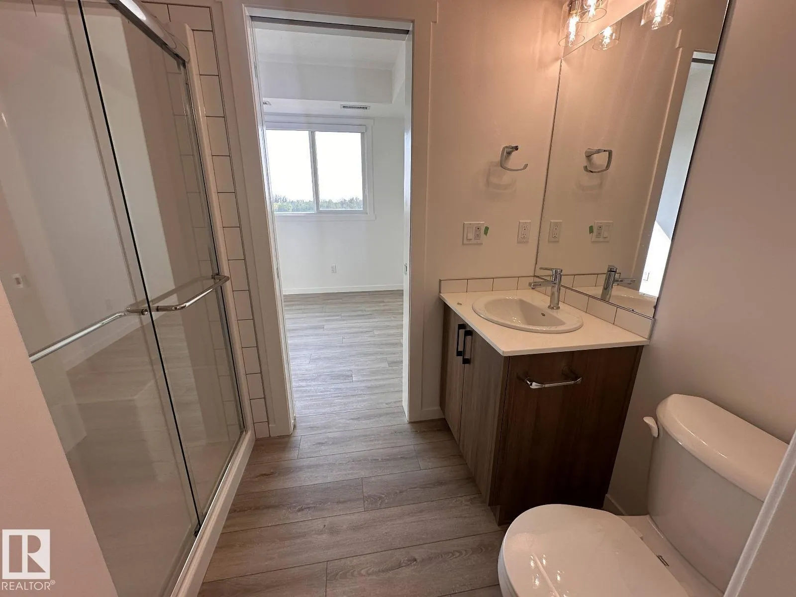 #304 9207 228 ST NW
