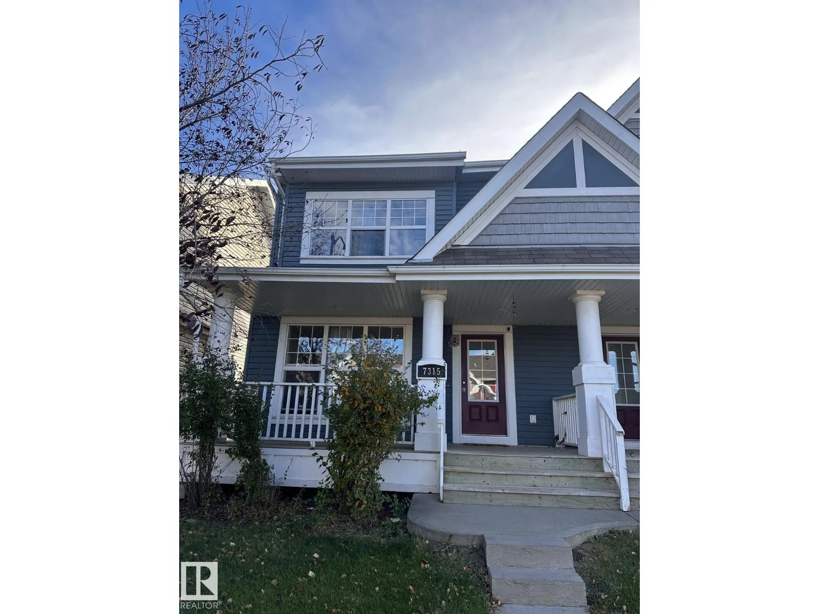 7315 22 AV SW