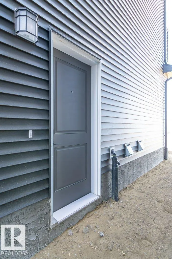 2832 65 ST SW