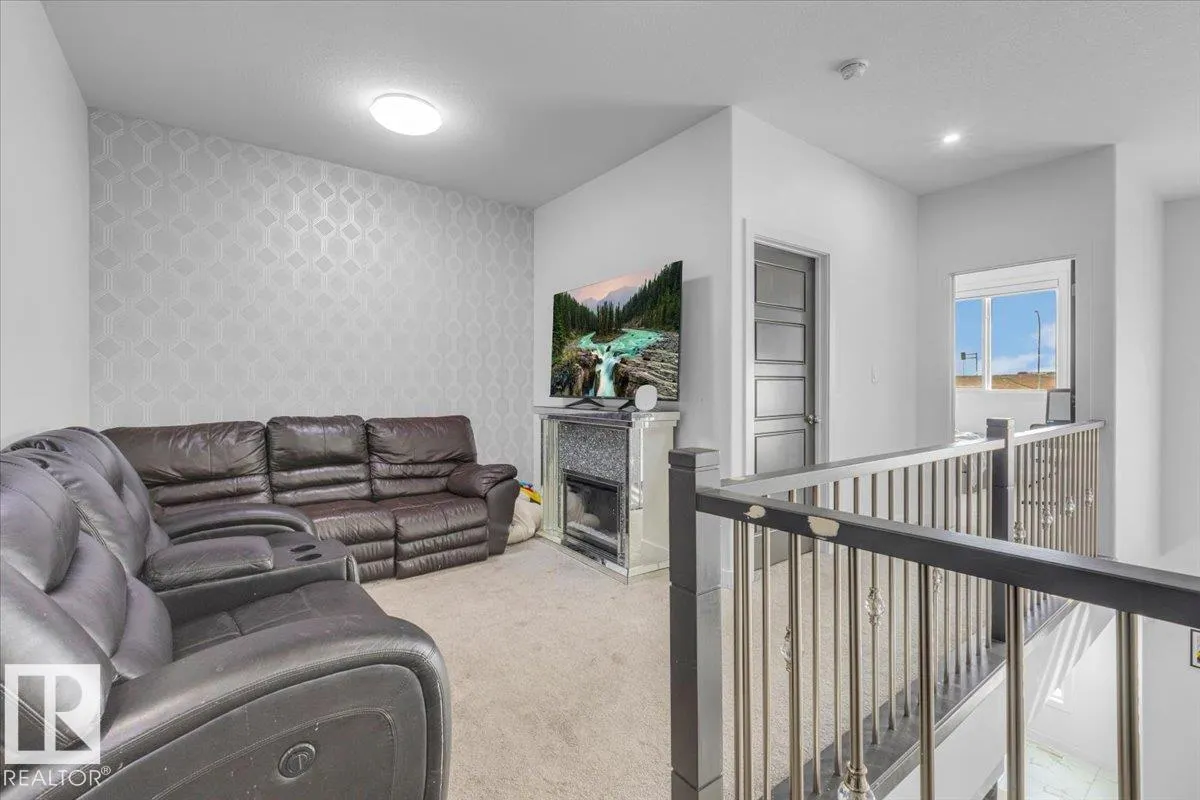 1325 20 ST NW