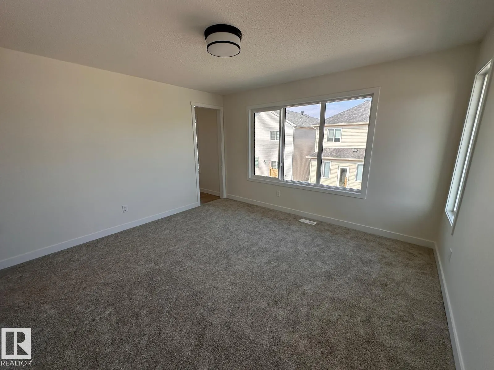 6304 KING WD SW