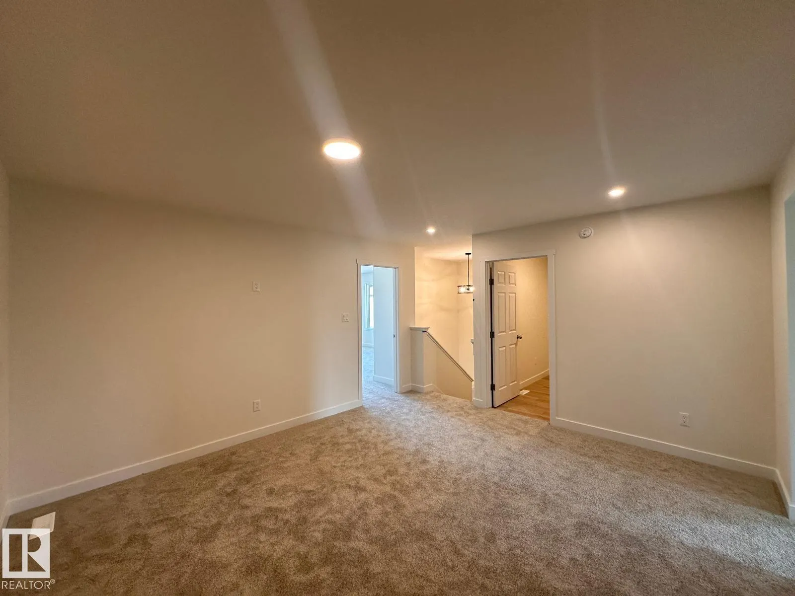 6304 KING WD SW