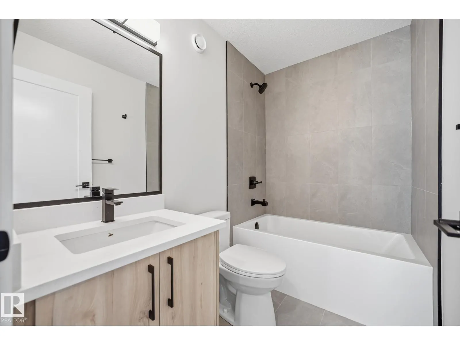 113 Hilton Cove
