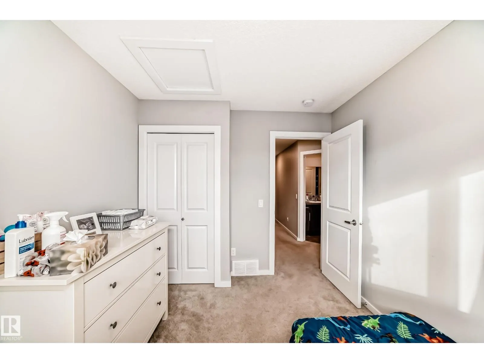 2609 MAPLE WY NW