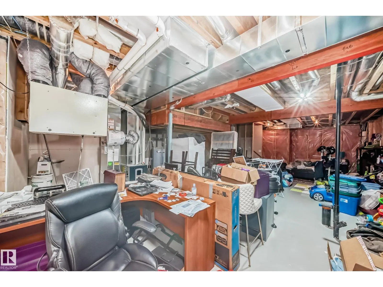 2609 MAPLE WY NW