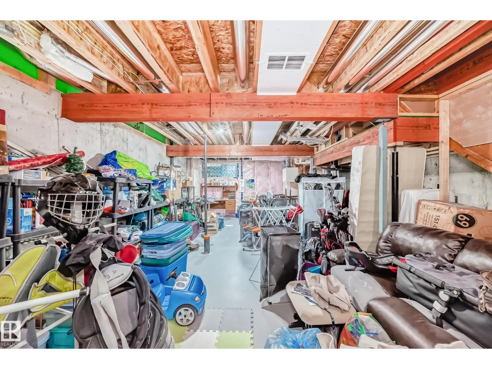 2609 MAPLE WY NW