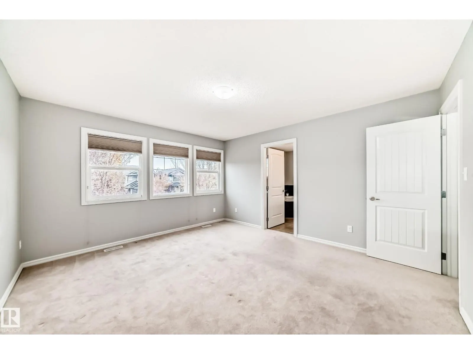 1515 TOWNE CENTRE BV NW